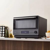 El nuevo microondas de Panasonic parece sacado de la ciencia ficción. Con diseño minimalista estilo japonés y sin plato giratorio