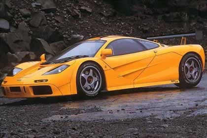 Otro caprichito más para Lewis Hamilton