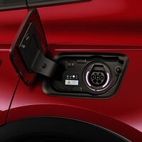 El Gobierno amplía al 3 de junio el plazo para solicitar las ayudas al PERTE del coche eléctrico y conectado