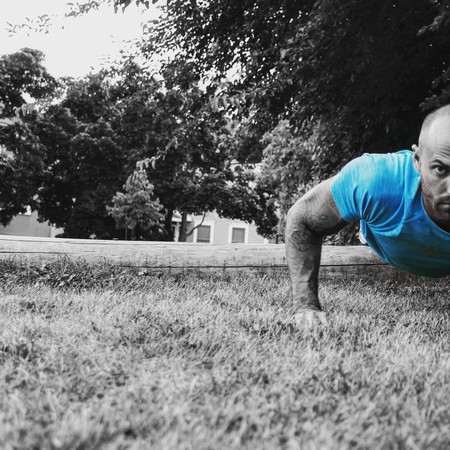 15 ejercicios de CrossFit para los que no necesitas ningún material