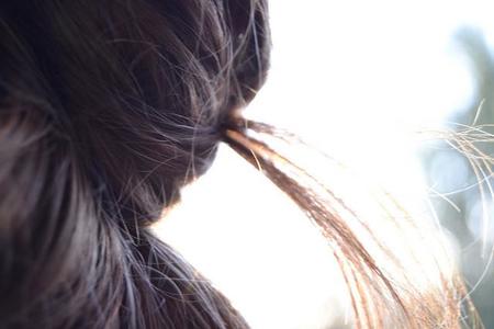 Un cabello saludable por dentro y por fuera: tratamientos IN & OUT