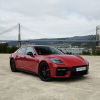 Probamos el Porsche Panamera GTS, el coche que me compraría si buscase una berlina deportiva con potencia lógica sin necesidad de hibridación y sobrepeso