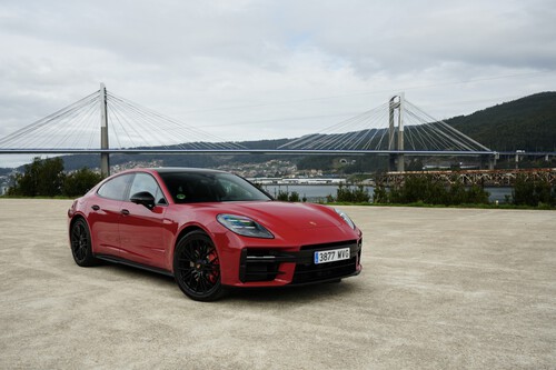 Porsche Panamera GTS