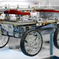 Pela primeira vez, NASA vai enviar três robôs 100% autônomos à Lua  