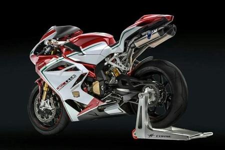 La MV Agusta F4 RC se deja ver antes de su presentación oficial