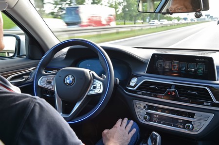 FCA se une a BWM e Intel
