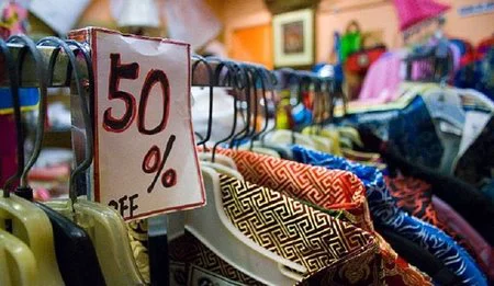 Se acercan las rebajas, algunos consejos y derechos para sobrellevarlas