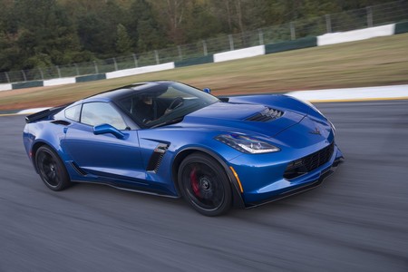 Clientes demandan a GM porque el Corvette Z06 no aguanta más de 15 minutos en la pista