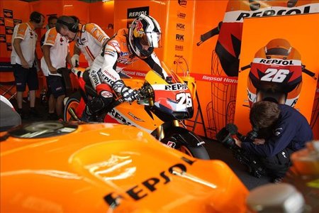 MotoGP República Checa 2010: Smith, Pedrosa y Tomizawa se llevan unas poles muy entretenidas