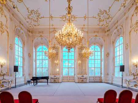 Salon En El Palacio Real De Godollo