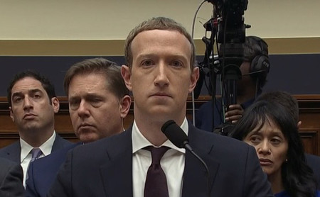 Las respuestas de Zuckerberg en el Congreso muestran las incongruencias del discurso de libertad de expresión en anuncios políticos