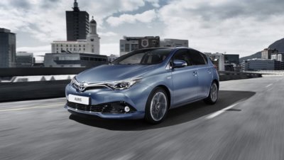 Seis razones por las que te conviene un híbrido antes que un eléctrico