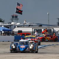 El plan de Alpine ya funciona... en el WEC: victoria en Sebring tras un fuerte accidente de 'Pechito' López