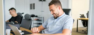 Trabajo sentado y este es el ejercicio más efectivo que utilizo para prevenir molestias en el cuello y evitar la chepa