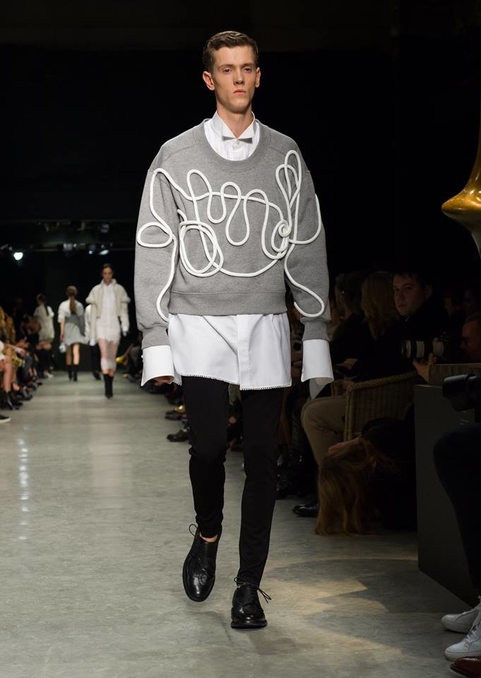 Foto de Burberry Otoño-Invierno 2017/2018 (9/26)
