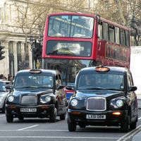 Los coches anteriores a 2006 tendrán que pagar 603 pesos diarios por circular en Londres