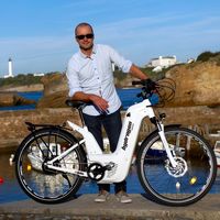 La primera bicicleta eléctrica de hidrógeno puede recorrer hasta 150 km y se recarga en 2 minutos