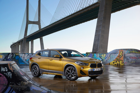BMW X2 delantera lateral