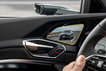 Audi Q8 E Tron 066