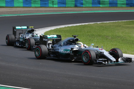 Trabajada victoria de Lewis Hamilton por delante de Nico Rosberg en Hungría