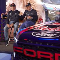 "Las estadísticas están para romperlas": Carlos Sainz y Lucas Cruz van a muerte en su primer Dakar con Ford y el Raptor T1+