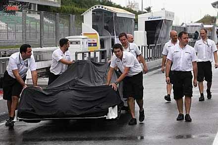 La lluvia no faltará a su cita en Sepang