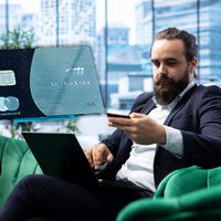 México ya tiene su primera tarjeta de crédito Legend de Mastercard y su anualidad deja claro que no es para cualquiera
