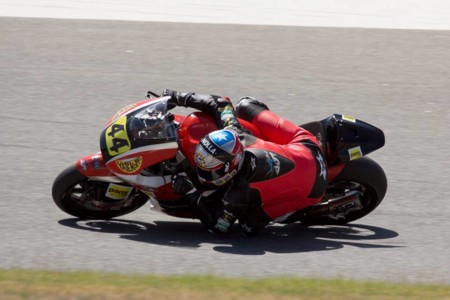 El sudafricano Steven Odendaal se proclama campeón de Europa de Moto2 a lo grande
