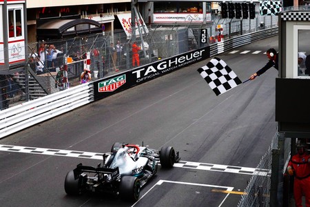 Hamilton Monaco F1 2019 3