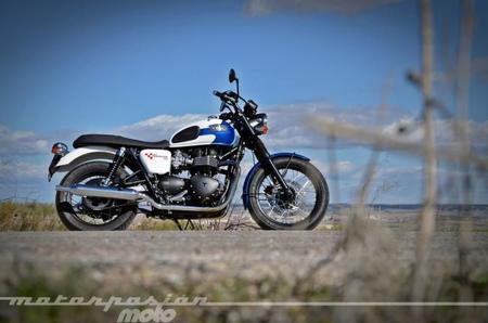 Triumph Bonneville T214, prueba (valoración, galería y ficha técnica)