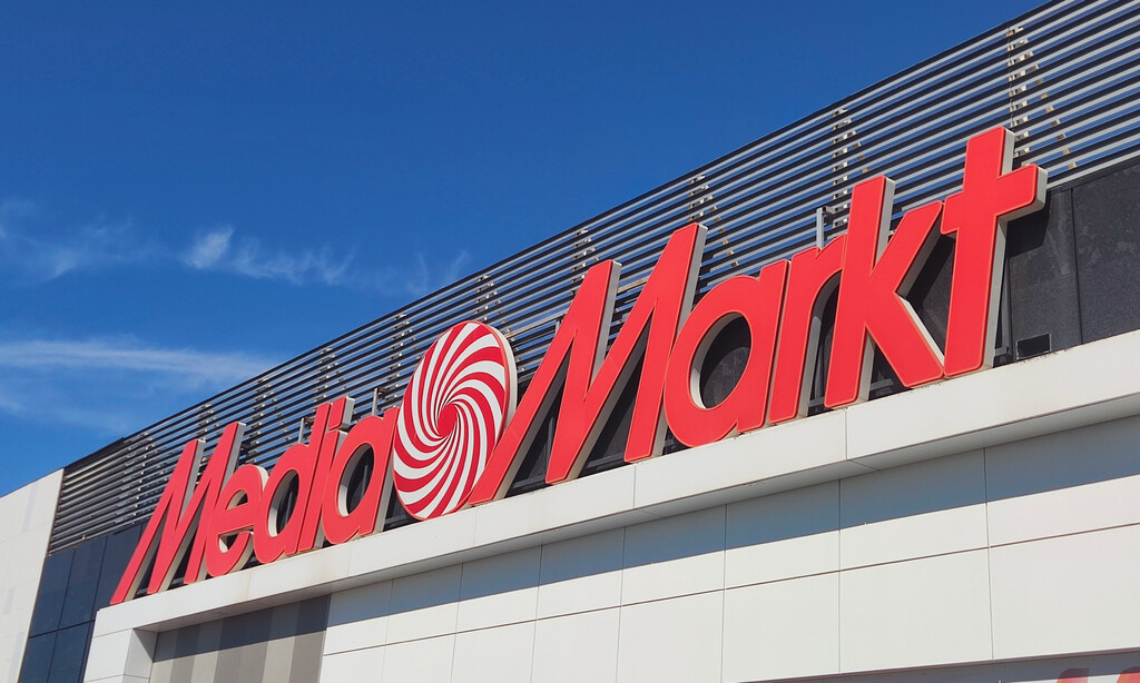 Descubre las mejores ofertas en telefonía y accesorios que tiene MediaMarkt durante su Red Night