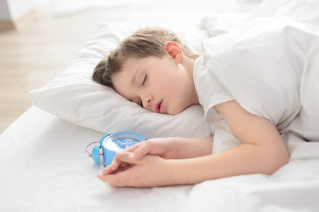 hermanos juntos o separados a la hora de dormir