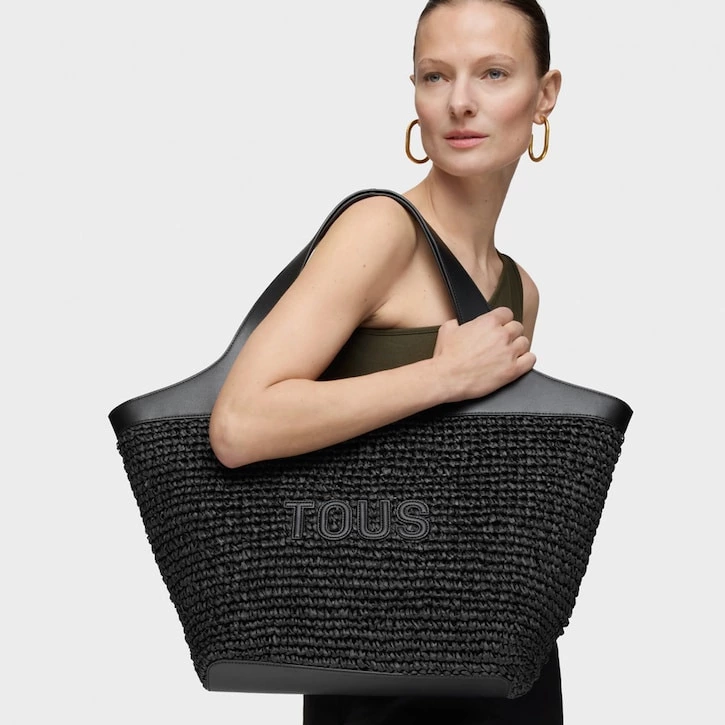 Tous
Bolso capazo grande con cierre de broche