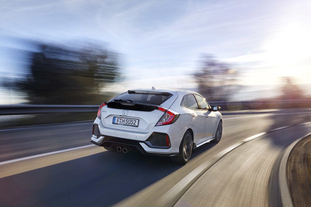 Honda Civic 2017, prueba contacto