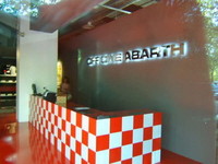 Fotos de los concesionarios exclusivos Abarth