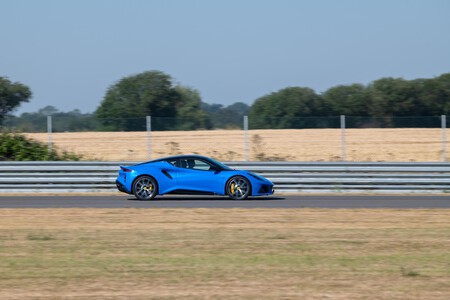 Lotus Emira 2022 Prueba 094
