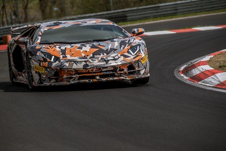 Lamborghini Aventador SVJ ya es oficialmente el auto de producción más rápido en Nürburgring