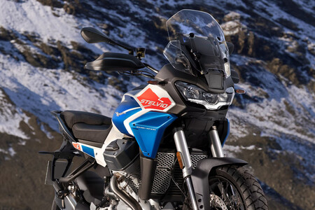 Moto Guzzi Stelvio
