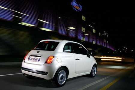 Fiat 500 híbrido para 2011: 2,94 litros a los 100 km