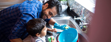 Hacer tareas en casa prepara a los niños con habilidades que sirven para toda la vida