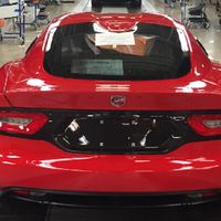 Sale de la línea de producción el último Dodge Viper. ¡La víbora se va por la puerta grande!