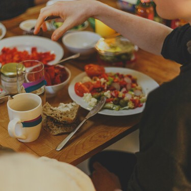 Ni dietas bajas en grasas ni reducidas en hidratos: lo importante es la calidad para cuidar el corazón