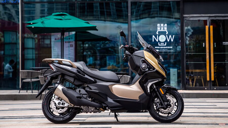 Qjmotor Fortress 350 1 2022