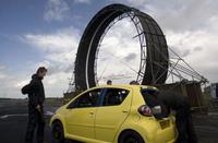 Cómo hacer un looping con un Toyota Aygo