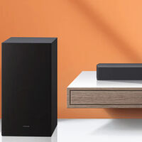 Si no quieres gastarte un dineral en una barra de sonido, esta de Samsung cuesta ahora poco más de 100 euros