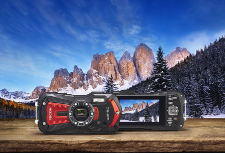 Ricoh WG-60, nuevo modelo de cámara compacta resistente y sumergible para fotógrafos aventureros