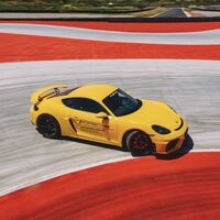 Porsche inaugura un Experience Center en Italia: diversión y lujo al puro estilo de Porsche