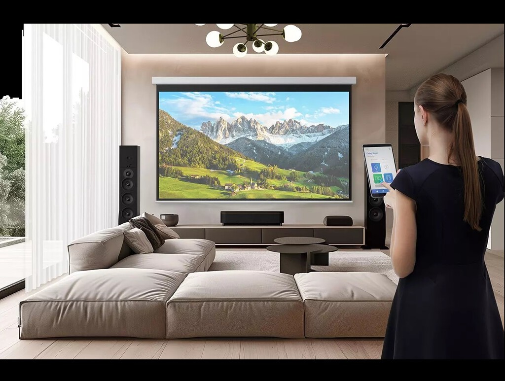 El nuevo proyector láser de Epson quiere que lo veamos con las luces encendidas: hasta 160" para montar tu cine en casa sin Smart TV