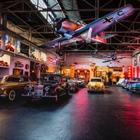 Pasó toda su vida coleccionando coches raros y acabó creando uno de los museos más bonitos del mundo. Tras su muerte, 300 joyas únicas buscan dueño