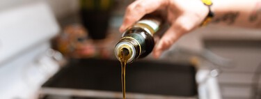 Este es el aceite poco consumido en España que resulta igual o mejor que el de oliva en términos nutricionales 